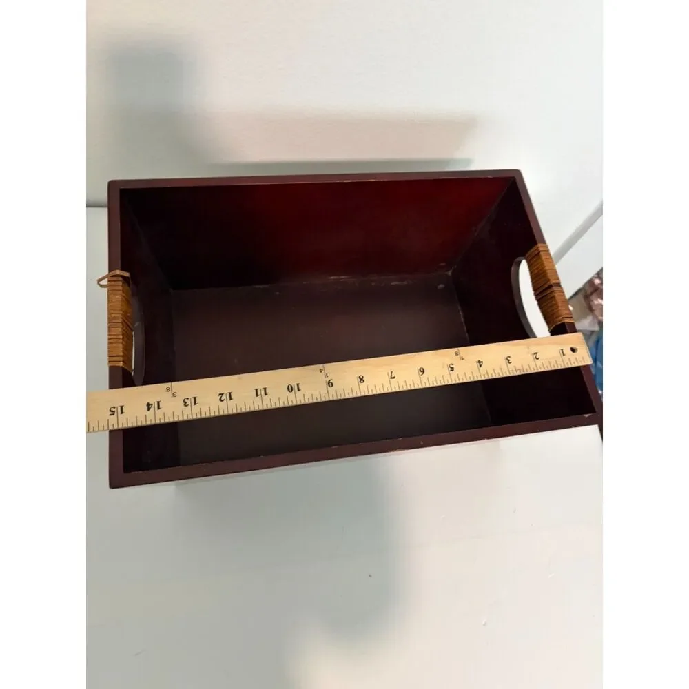 2003 Target wood basket with handles 10x15